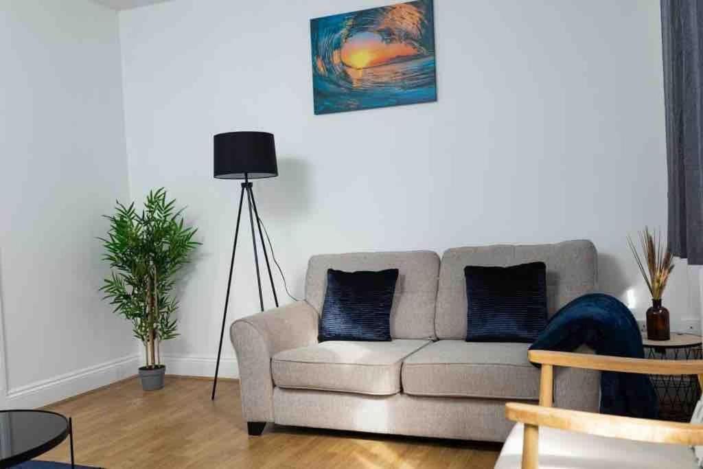 Spacious City Centre 2 Bedroom Apartment - Lt Apartment Leicester Exterior photo