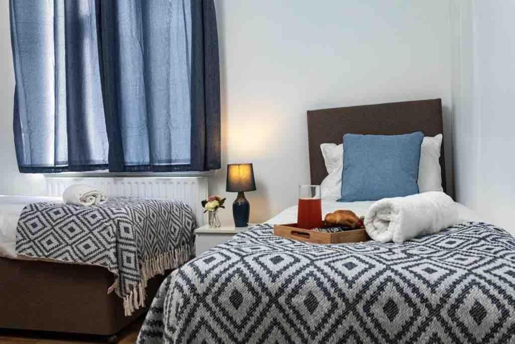 Spacious City Centre 2 Bedroom Apartment - Lt Apartment Leicester Exterior photo